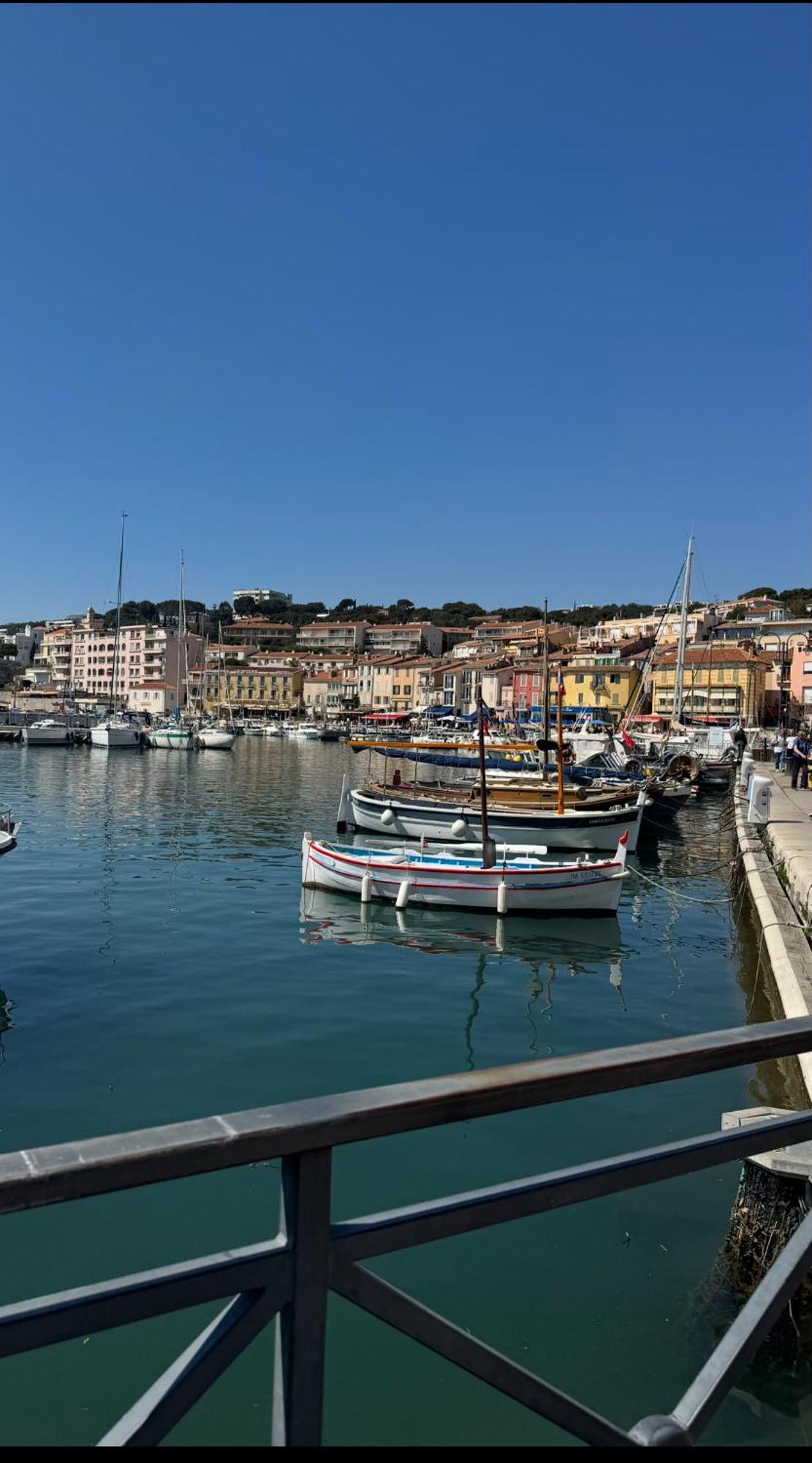 Hotel By Reboul - Boutique Hotel Cassis Luaran gambar